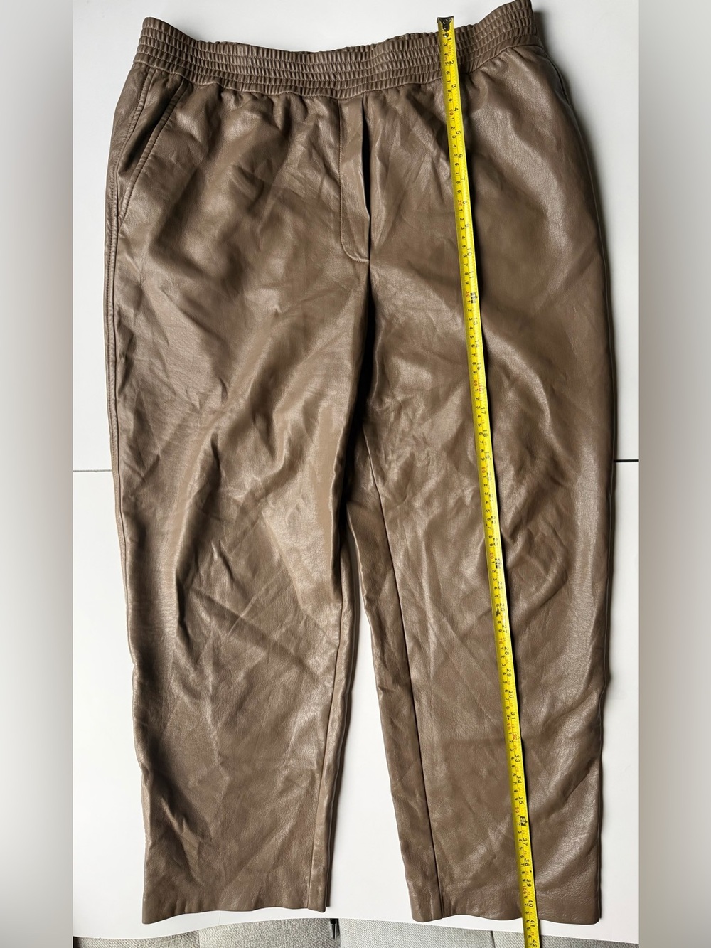 Wilfred Aritzia Taupe Vegan Leather Pull-On Pants High Rise Straight Leg - Picture 5 of 11